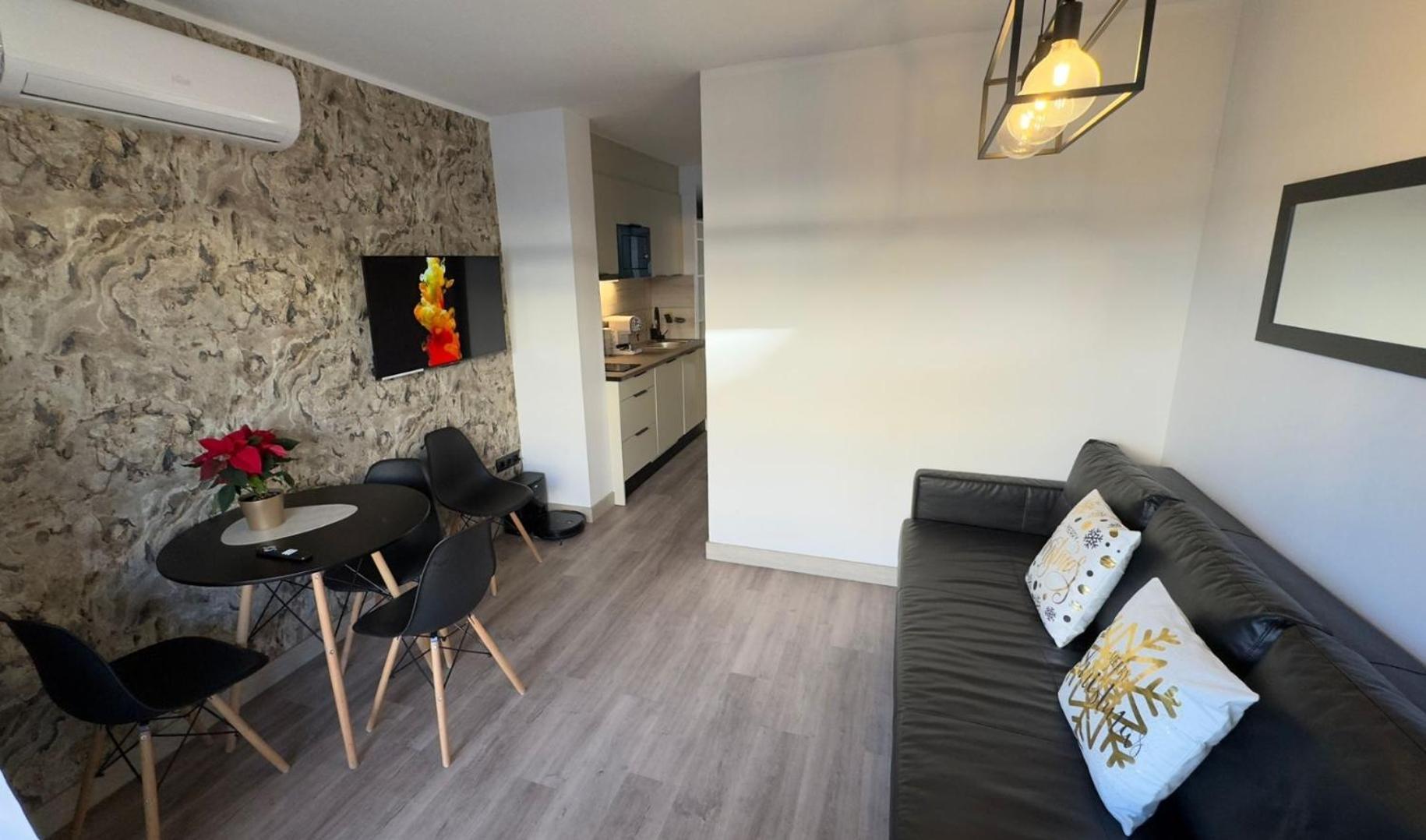A ESTRENAR PRECIOSO APARTAMENTO EN APARTHOTEL INTER2 12 months open Salou Exterior foto